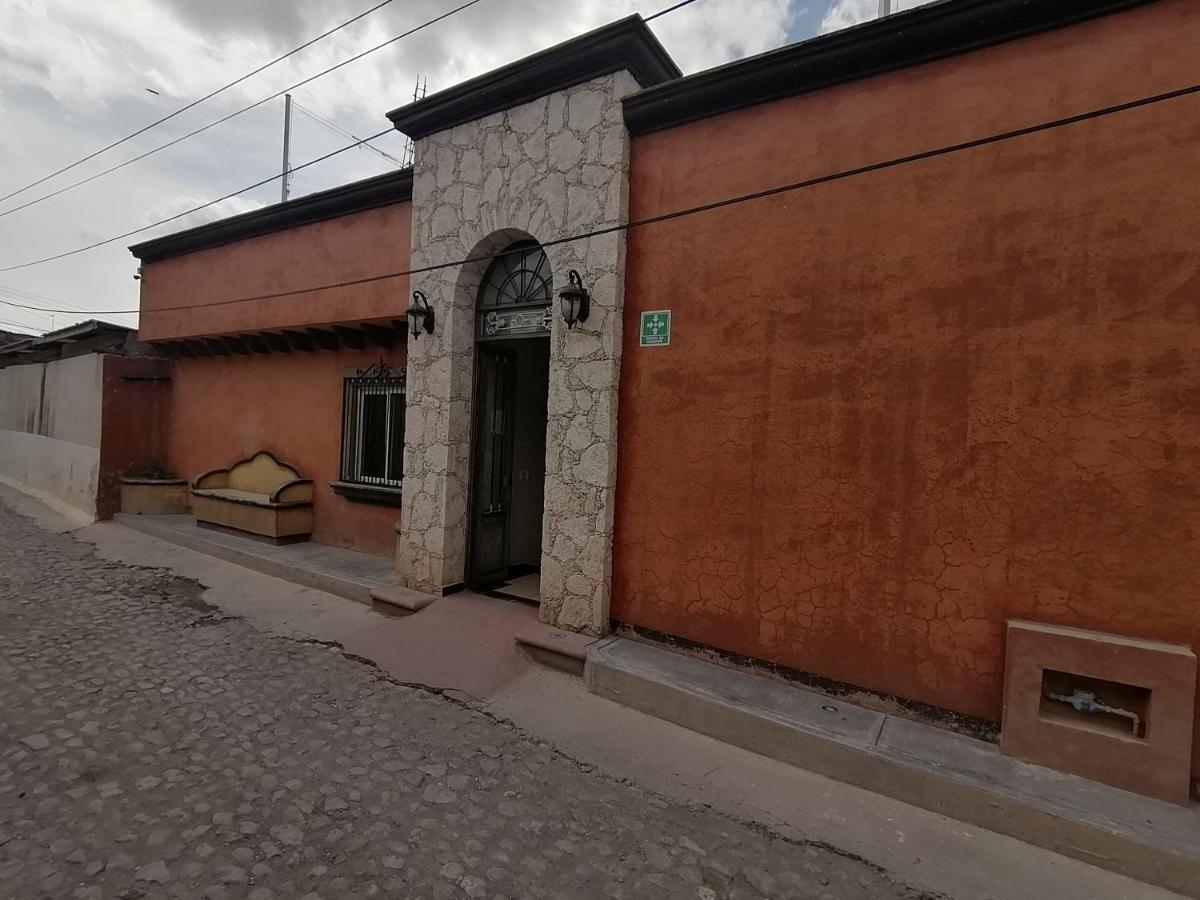 Hotel Pena Real ベルナル エクステリア 写真